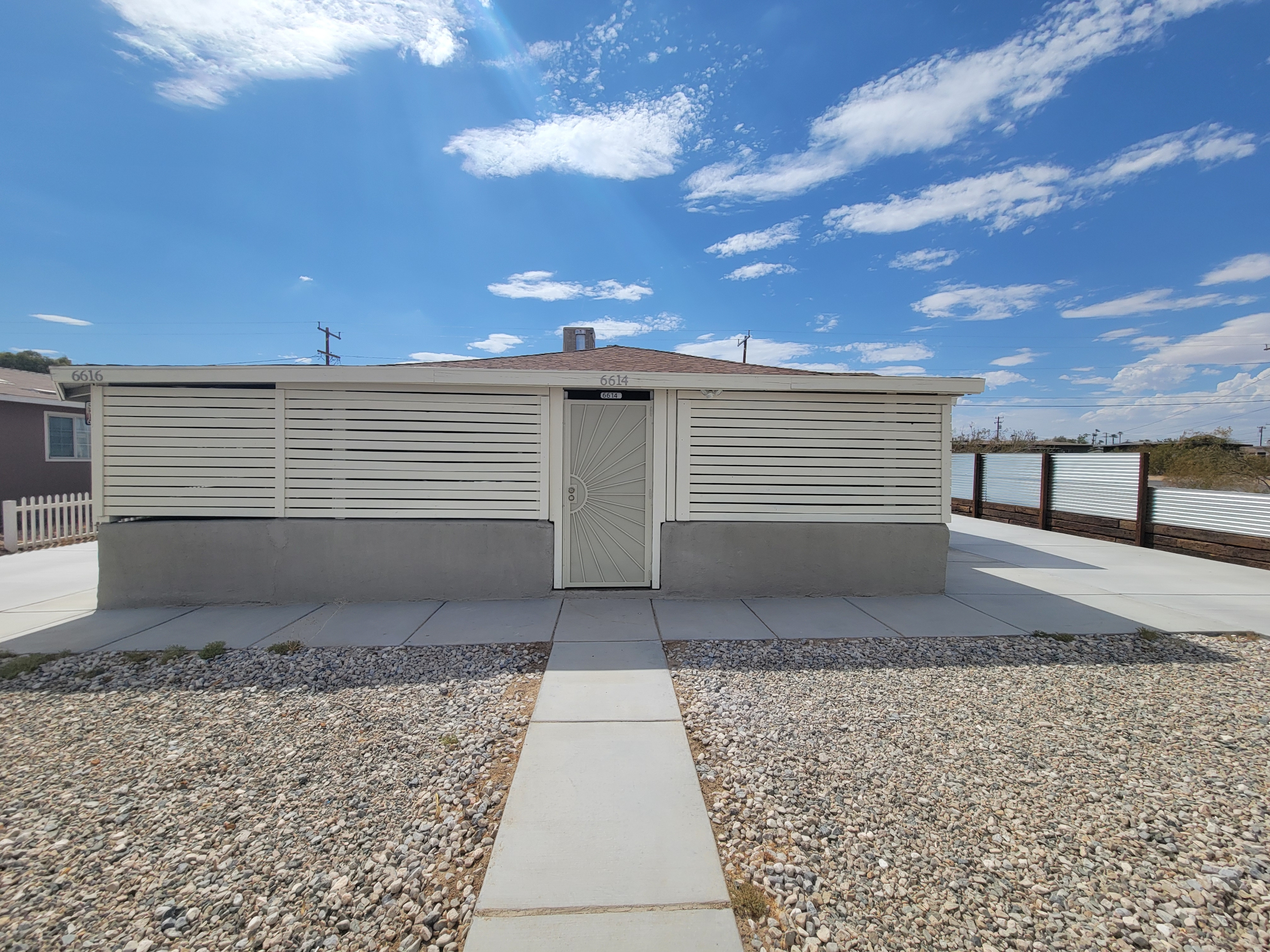 6614 Tamarisk Avenue - 1